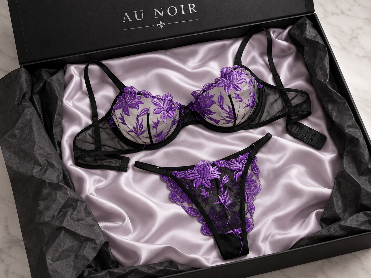 Stunning designer lingerie set size 12