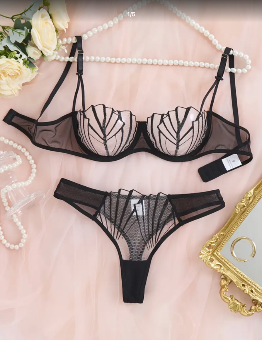 Seductive Seashell Non-Padded Bra & Panty Lingerie Set UK