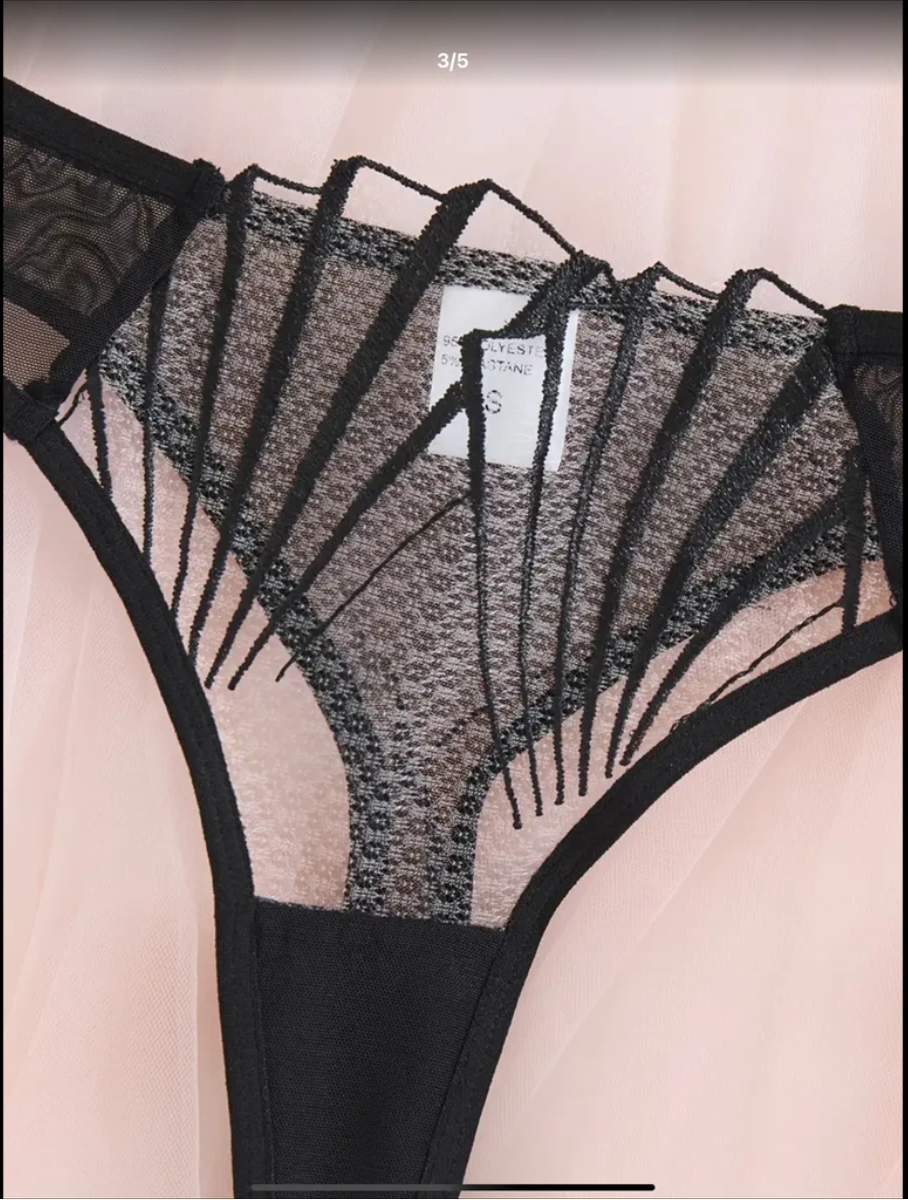 Seductive Seashell Non-Padded Bra & Panty Lingerie Set UK