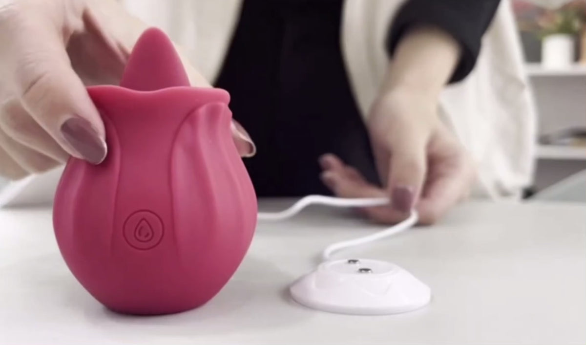 Tongue Vibrator UK | LickMate Vaginal & Clitoral Stimulator | Sexy Kitty